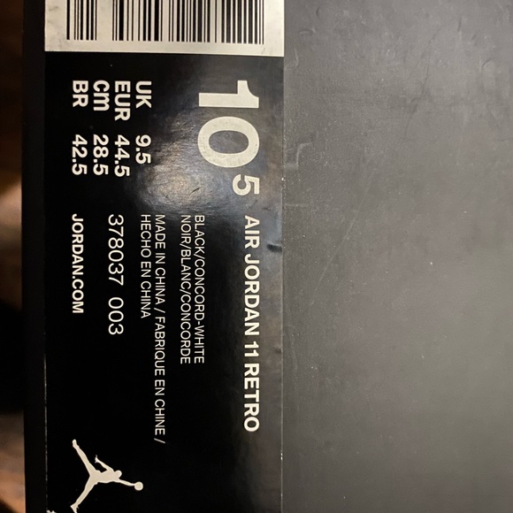 Jordan 11 Space Jam - Picture 5 of 7